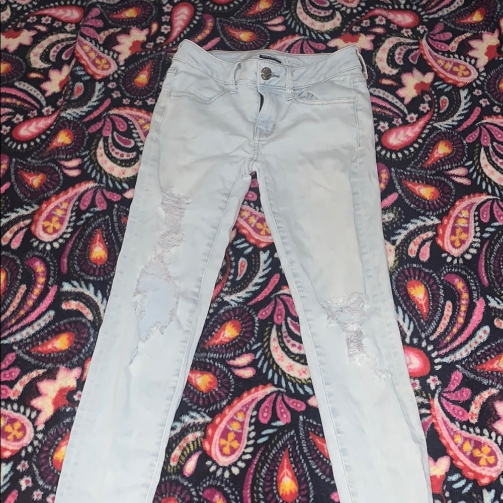 AMERICAN EAGLE JEANS !!